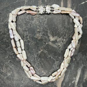 Triple strand Torsade