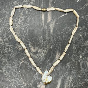 Champagne Freshwater Stick Pearls with Center Free-form Pearl
